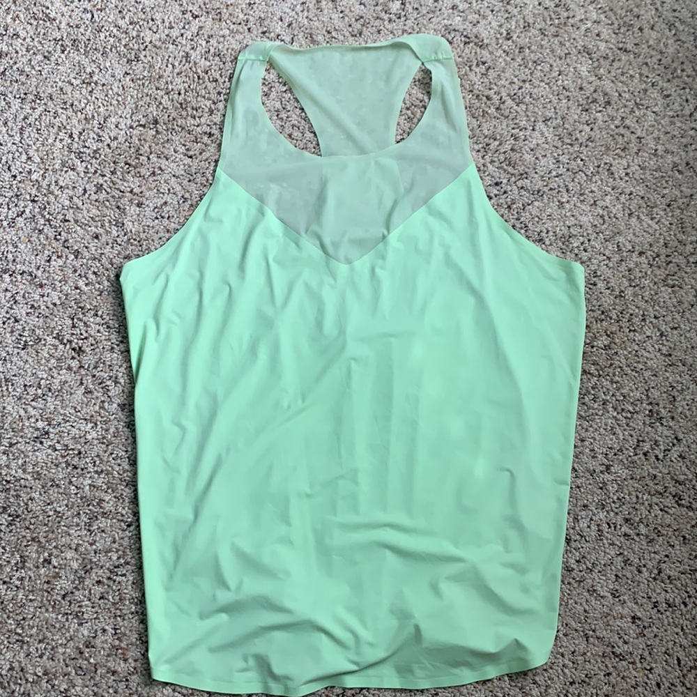 Athleta workout tank-Womens M (EUC)